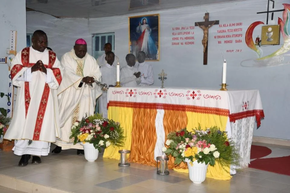 ST. CECILIA - ISINYA